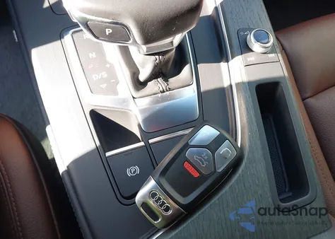 2019 Audi A5 45 Premium z USA, uszkodzony, nr VIN WAUBNCF55KA022794